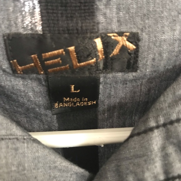 Gray button up - Picture 4 of 4